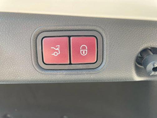 2018 Mercedes-Benz E-Class E 300 Sedan 4D