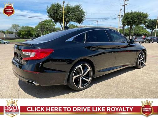 Crystal Black Pearl 2022 Honda Accord Sport 2.0T
