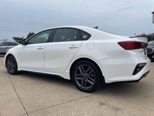 2021 Kia Forte GT-Line
