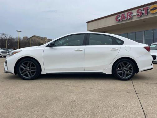 2021 Kia Forte GT-Line