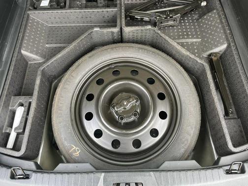 Agate Black Metallic 2024 Ford Edge Titanium