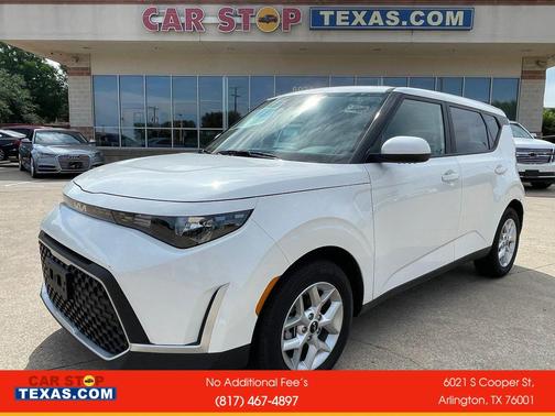Snow White Pearl 2025 Kia Soul LX