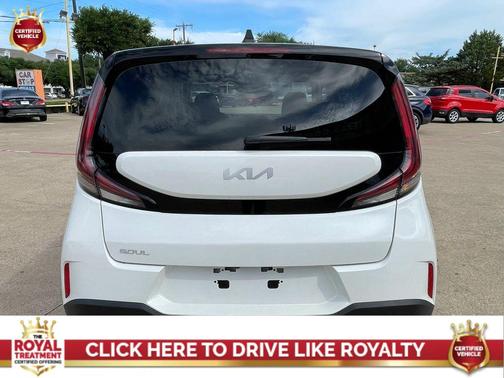 Snow White Pearl 2025 Kia Soul LX