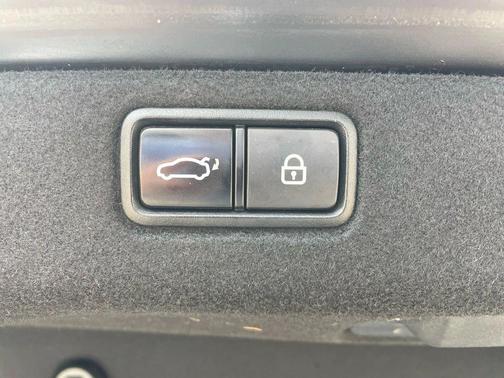 2015 Kia K900 Luxury