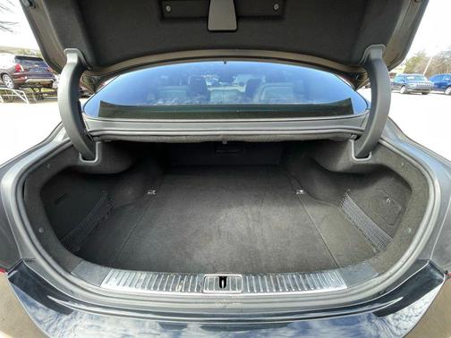 2015 Kia K900 Luxury