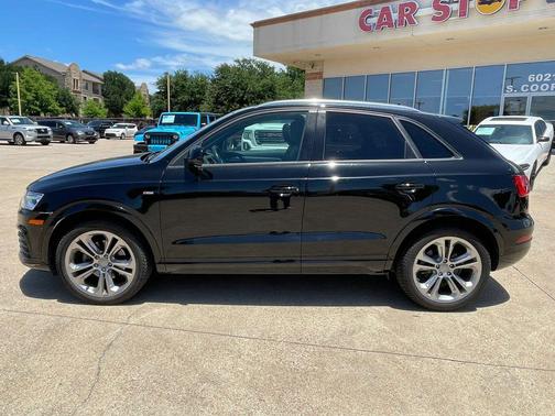 Black 2018 Audi Q3 2.0T Sport Premium