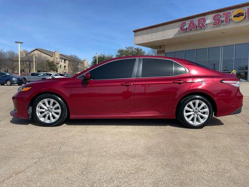 2020 Toyota Camry LE