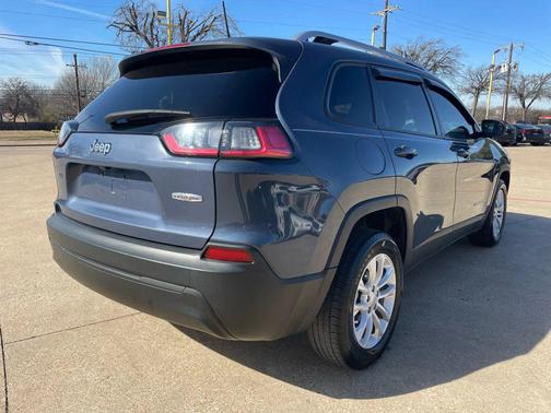 2021 Jeep Cherokee Latitude