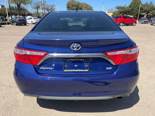 2015 Toyota Camry SE