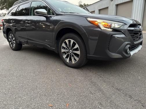 2024 Subaru Outback Touring XT