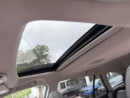 Ice Silver Metallic 2025 Subaru Outback Limited