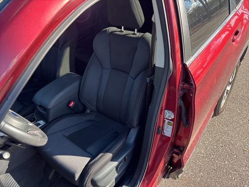 2024 Subaru Ascent Premium