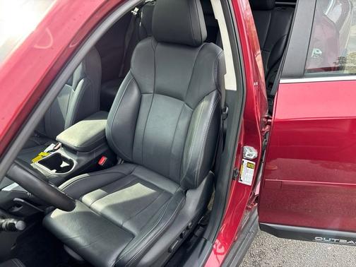 Crimson Red Pearl 2024 Subaru Outback Limited