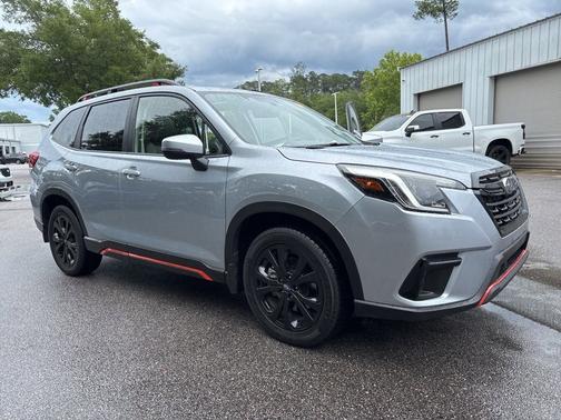 Ice Silver Metallic 2023 Subaru Forester Sport
