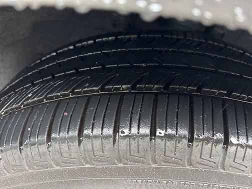 Ice Silver Metallic 2023 Subaru Forester Sport
