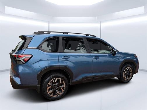 2025 Subaru Forester Base