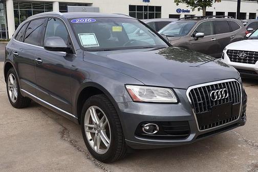 2016 Audi Q5 2.0T Premium Plus