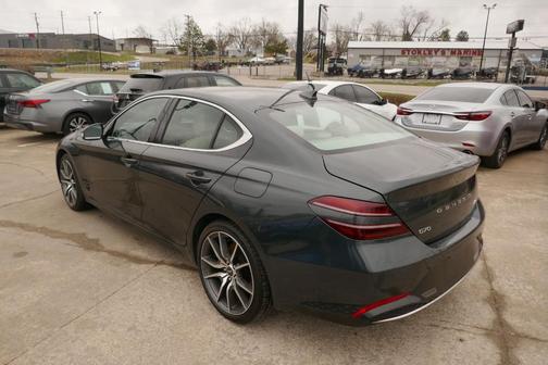 2023 Genesis G70 2.0T