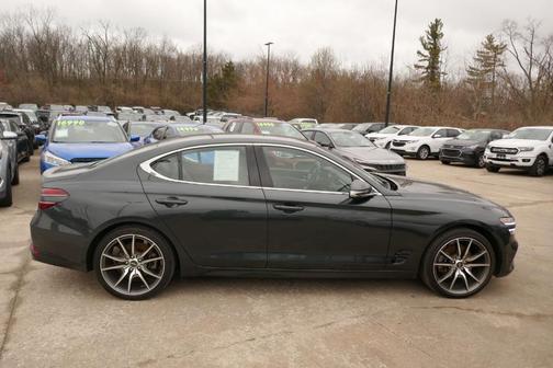 2023 Genesis G70 2.0T