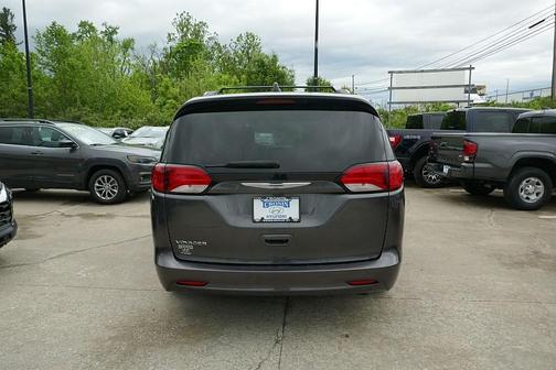 2021 Chrysler Voyager LXI