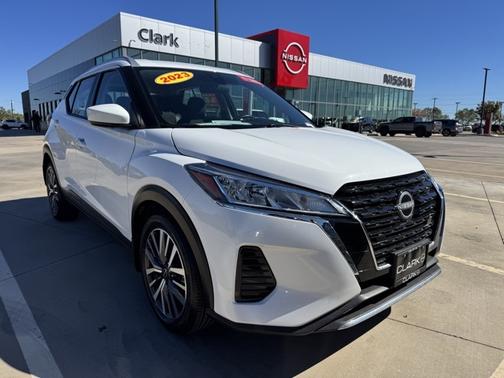 2023 Nissan Kicks SV