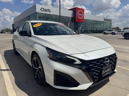 2024 Nissan Altima 2.5 SR