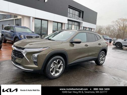 2024 Chevrolet Trax LT