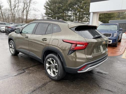 2024 Chevrolet Trax LT