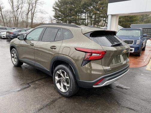 2024 Chevrolet Trax LT