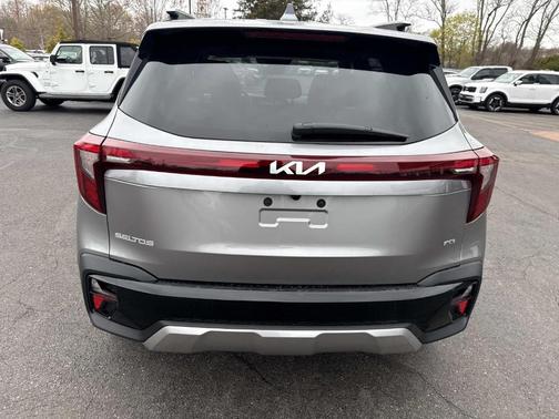 Steel Gray 2026 Kia Seltos S