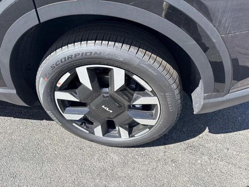 Metal 2027 Kia Telluride S