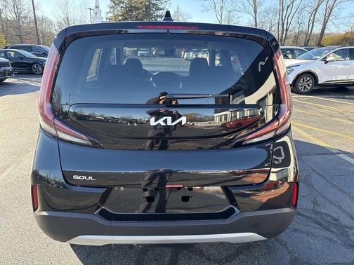 2025 Kia Soul S