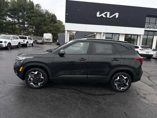 Fusion Orange 2026 Kia Seltos S