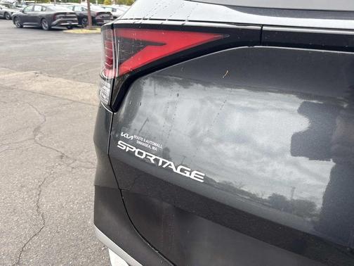 Gravity Gray 2023 Kia Sportage EX