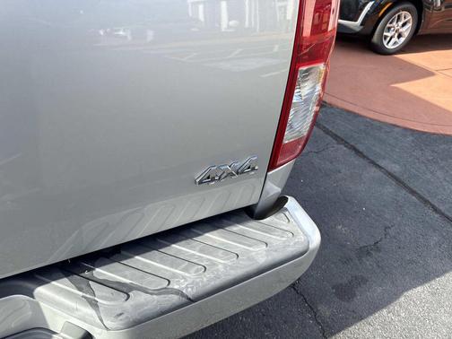 2017 Nissan Frontier S