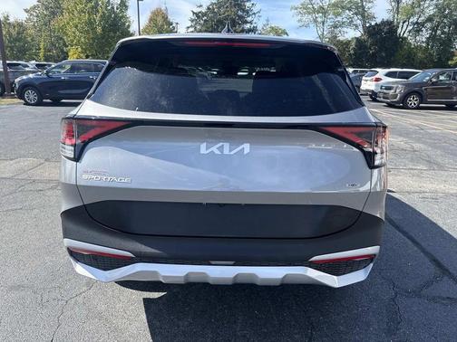 2023 Kia Sportage Hybrid LX