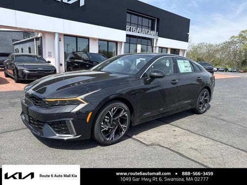 Aurora Black Pearl 2026 Kia K5 GT-Line