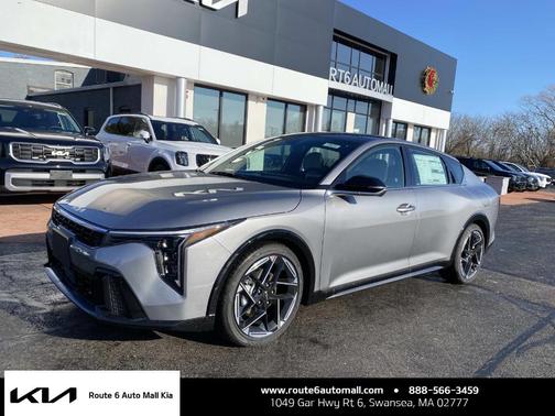 2026 Kia K4 GT-LINE