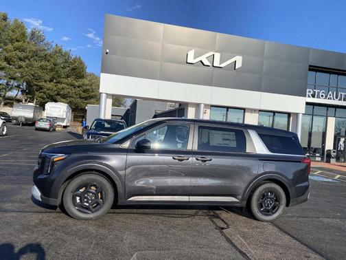 2026 Kia Carnival LX