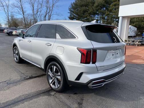 2023 Kia Sorento Hybrid EX