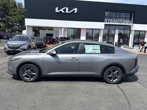 Steel Gray 2026 Kia K4 LXS
