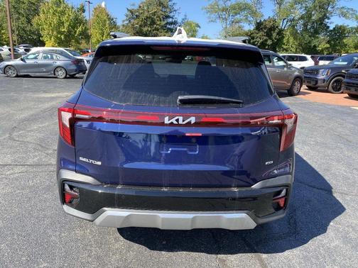 2026 Kia Seltos EX