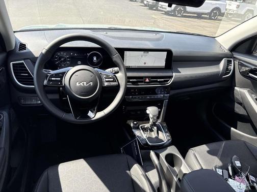 Blue 2026 Kia Seltos EX