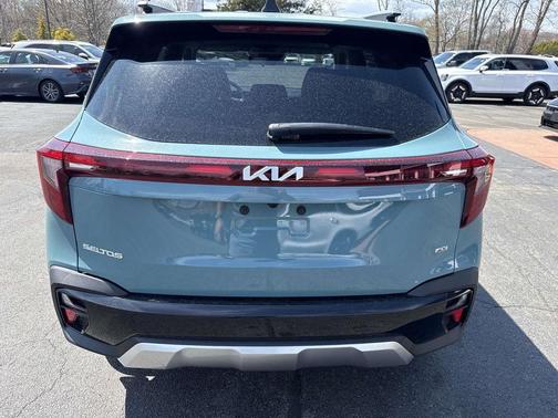 Blue 2026 Kia Seltos EX