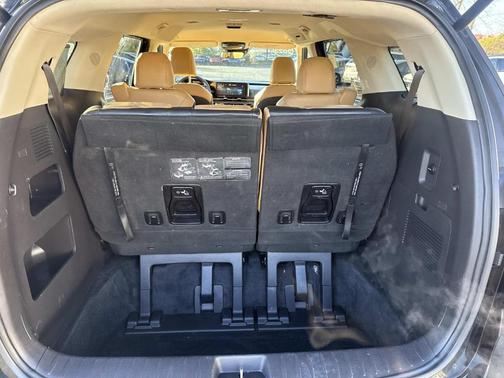 2023 Kia Carnival EX