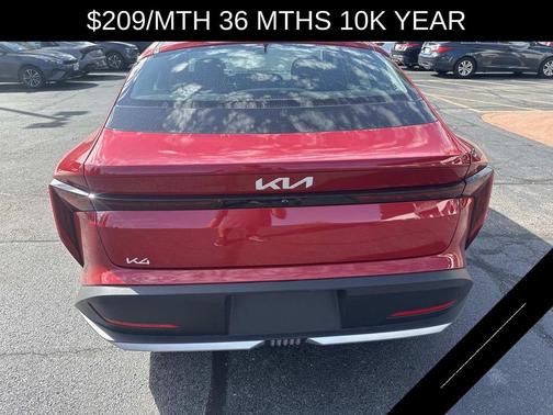 2025 Kia K4 LXS