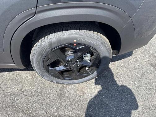 Gravity Gray 2026 Kia Seltos EX