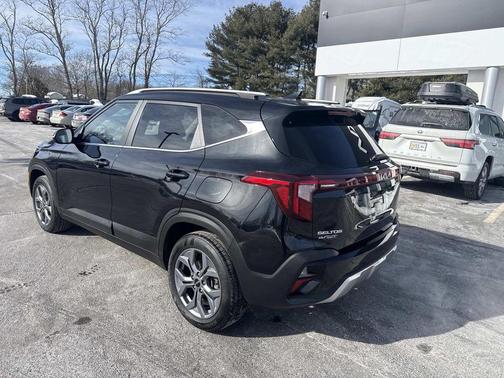 2024 Kia Seltos S