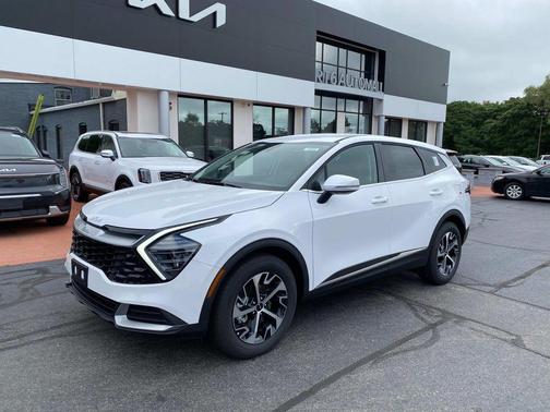 2025 Kia Sportage EX