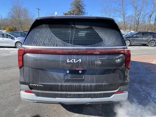 2026 Kia Carnival LXS